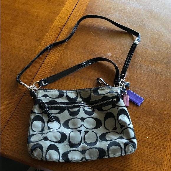 Coach Crossbody - Picture 1 of 3